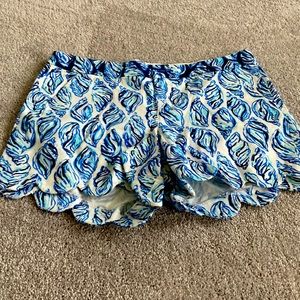 Lilly Pulitzer scalloped shorts